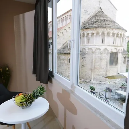 Pensjonat Zoilo Self Check-in 4*