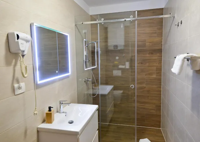 Гостевой дом Zoilo Self Check-in 4*